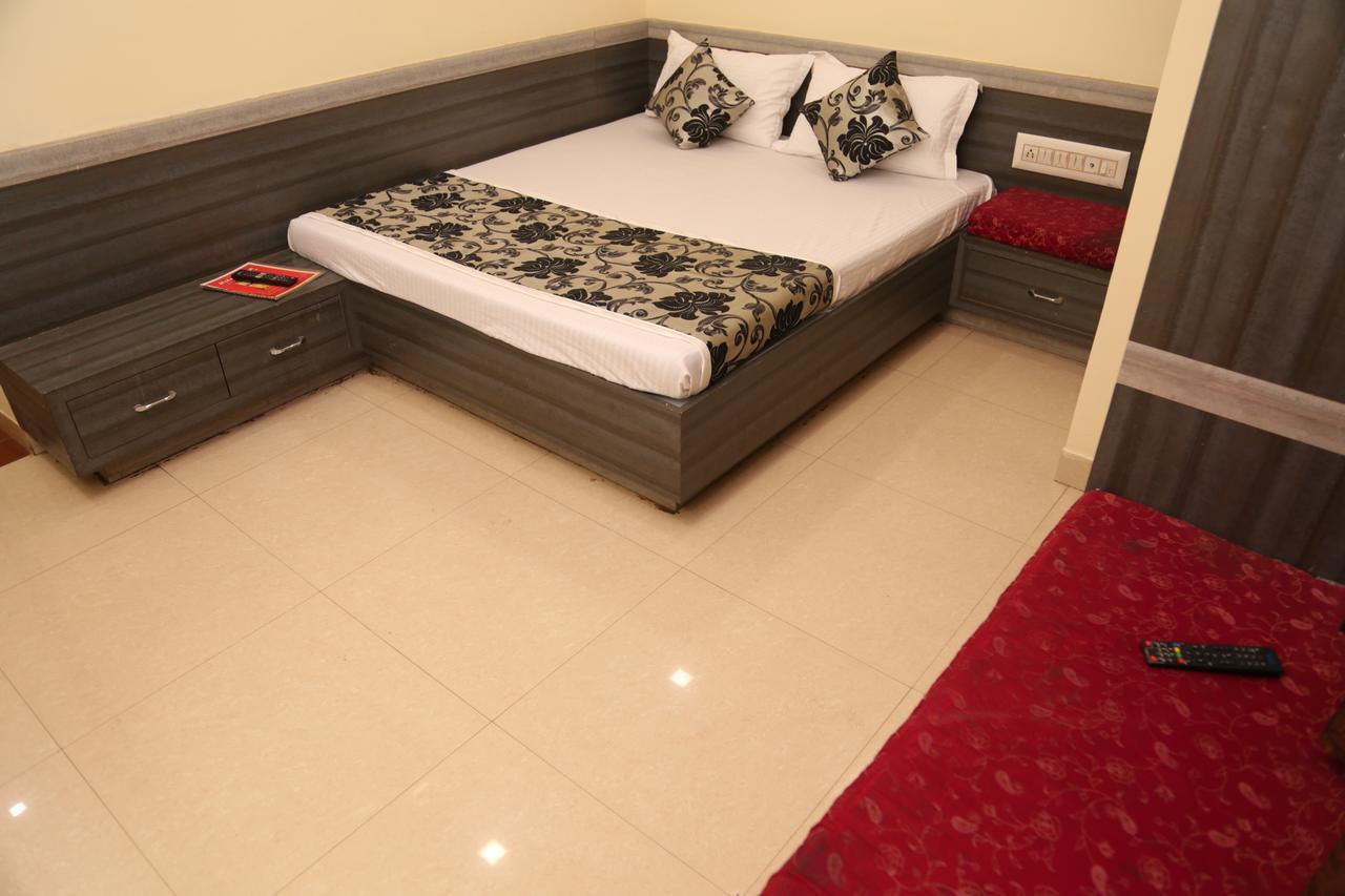 Hotel Heena Plaza Abu Road Luaran gambar