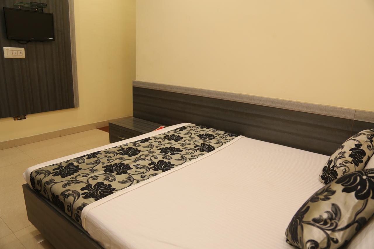 Hotel Heena Plaza Abu Road Luaran gambar